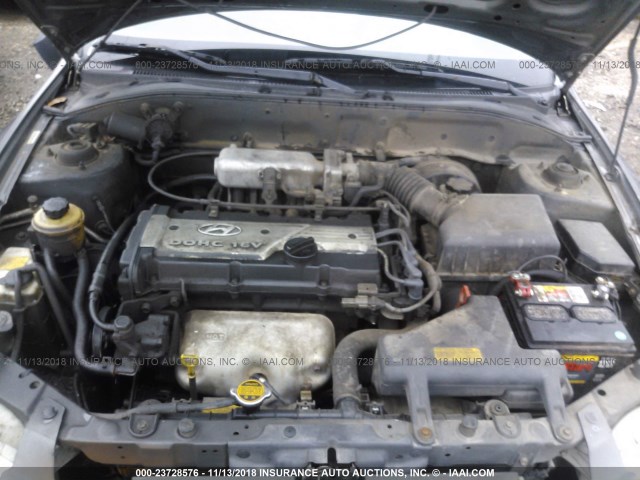 KMHCG45C11U256964 - 2001 HYUNDAI ACCENT GL GRAY photo 10