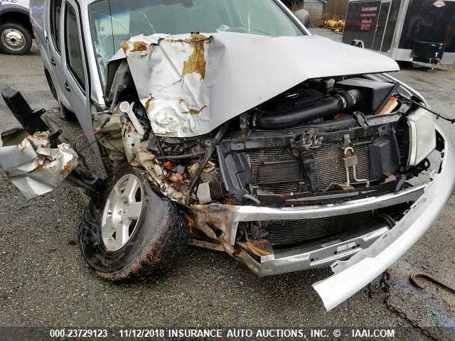 1N6AD07W88C425914 - 2008 NISSAN FRONTIER CREW CAB LE/SE/OFF ROAD SILVER photo 6