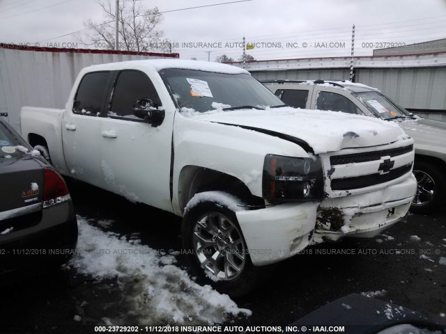 3GCEK33229G177754 - 2009 CHEVROLET SILVERADO K1500 LTZ WHITE photo 1