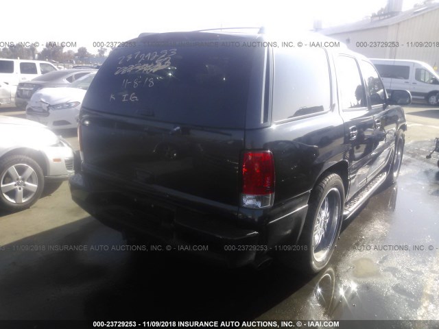 1GKEK63U14J252491 - 2004 GMC YUKON DENALI GRAY photo 4