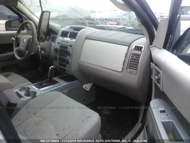 4M2CU81G89KJ17400 - 2009 MERCURY MARINER WHITE photo 5