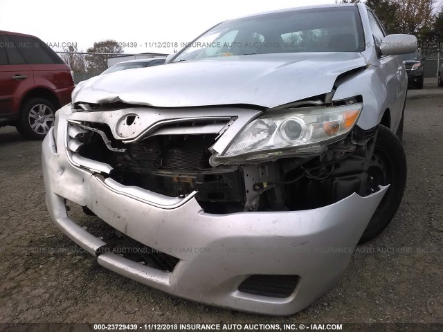 4T1BF3EK5AU012265 - 2010 TOYOTA CAMRY SE/LE/XLE GRAY photo 6