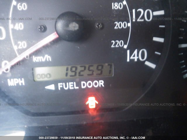 2T1CF28P13C605874 - 2003 TOYOTA CAMRY SOLARA SE/SLE შავი ფოტო 7