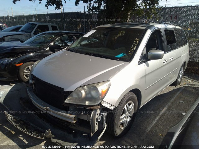 5FNRL38625B055258 - 2005 HONDA ODYSSEY EXL GRAY photo 2