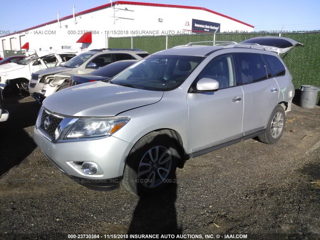5N1AR2MM2EC647908 - 2014 NISSAN PATHFINDER S/SV/SL/PLATINUM SILVER photo 2