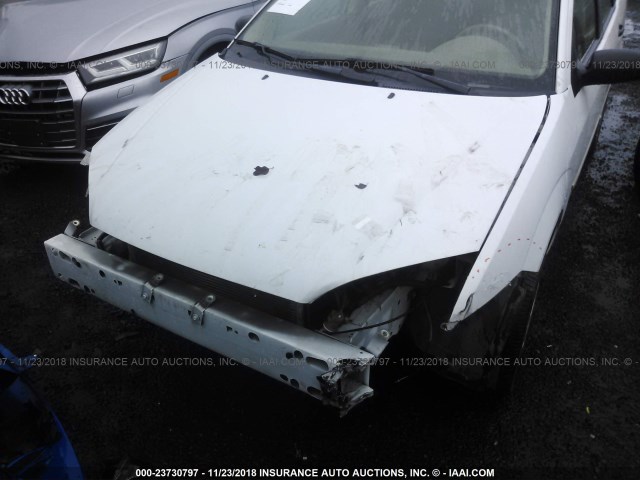 1FAFP34N27W306305 - 2007 FORD FOCUS ZX4/S/SE/SES WHITE photo 6