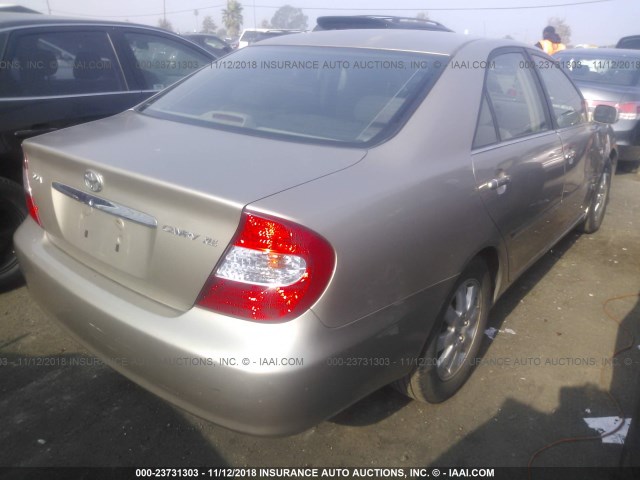 JTDBE30K920137342 - 2002 TOYOTA CAMRY LE/XLE/SE BEIGE photo 4