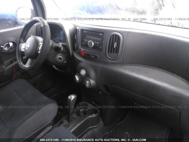 JN8AZ2KR5BT200895 - 2011 NISSAN CUBE S/SL/KROM BLACK photo 5