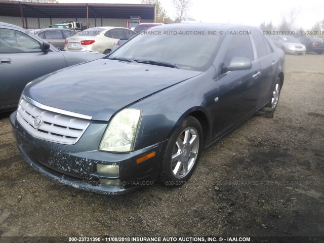 1G6DW677260138687 - 2006 CADILLAC STS BLUE photo 2