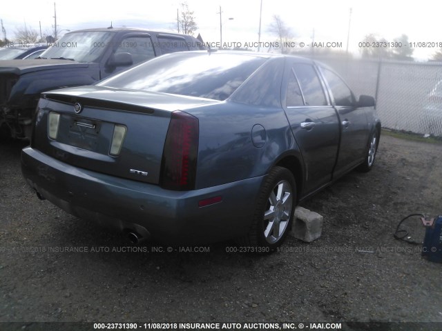 1G6DW677260138687 - 2006 CADILLAC STS BLUE photo 4