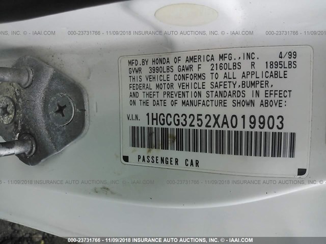 1HGCG3252XA019903 - 1999 HONDA ACCORD WHITE photo 9