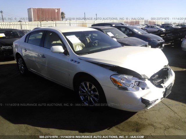 1G4HD57129U141463 - 2009 BUICK LUCERNE CXL WHITE photo 1