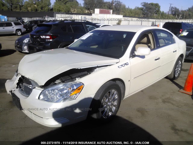 1G4HD57129U141463 - 2009 BUICK LUCERNE CXL WHITE photo 2