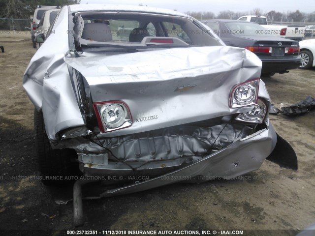 1G1ZA5E15BF137415 - 2011 CHEVROLET MALIBU LS 银色 照片 6