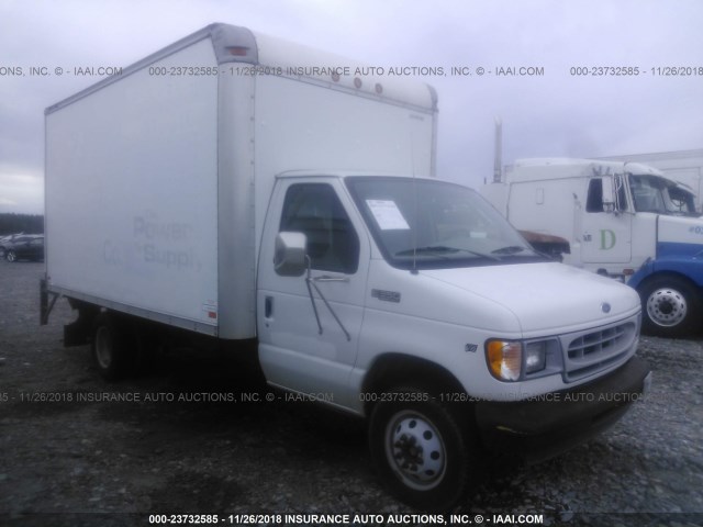 1FDWE35L22HA74374 - 2002 FORD E350 E350 SUPER DUTY CTWAY VAN WHITE photo 1