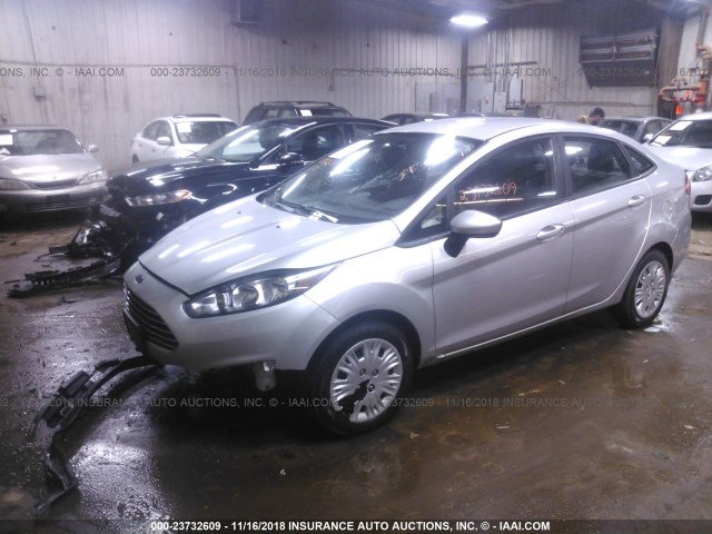 3FADP4AJ1FM107713 - 2015 FORD FIESTA S SILVER photo 2