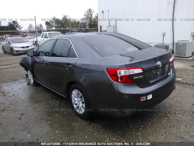 4T4BF1FK0ER366192 - 2014 TOYOTA CAMRY L/SE/LE/XLE Boz foto 3