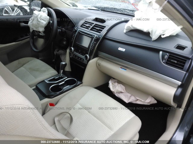 4T4BF1FK0ER366192 - 2014 TOYOTA CAMRY L/SE/LE/XLE Boz foto 5
