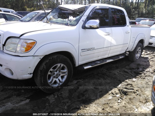 5TBET34106S556695 - 2006 TOYOTA TUNDRA DOUBLE CAB SR5 WHITE photo 2