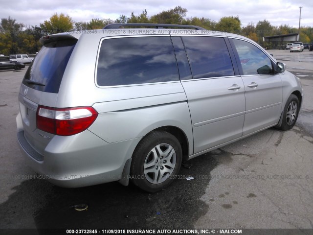 5FNRL386X5B410564 - 2005 HONDA ODYSSEY EXL GRAY photo 4