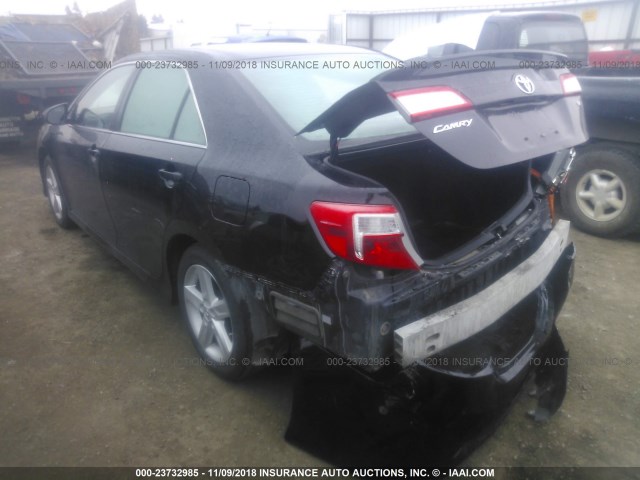 4T1BF1FKXEU312327 - 2014 TOYOTA CAMRY L/SE/LE/XLE შავი ფოტო 3