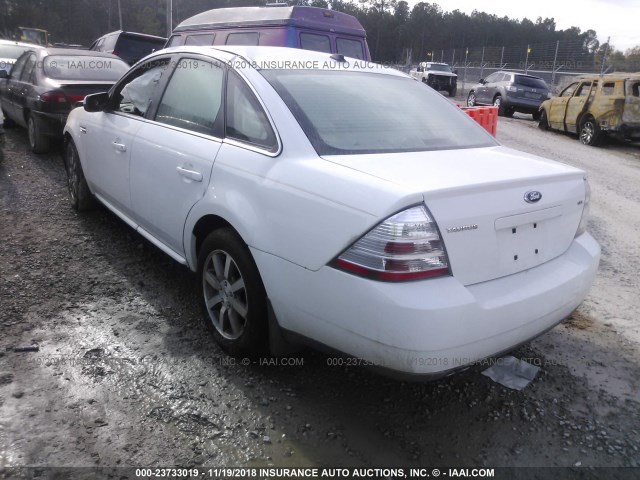 1FAHP24W98G117190 - 2008 FORD TAURUS SEL WHITE photo 3