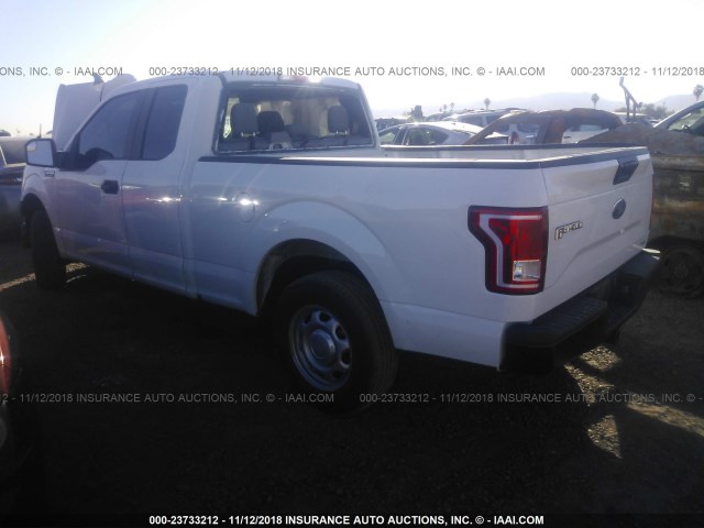 1FTEX1C88GKD25485 - 2016 FORD F150 SUPER CAB WHITE photo 3