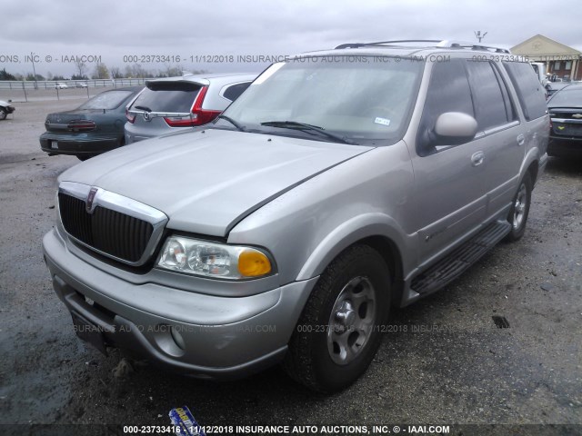 5LMEU27A8YLJ17350 - 2000 LINCOLN NAVIGATOR Күміс фото 2
