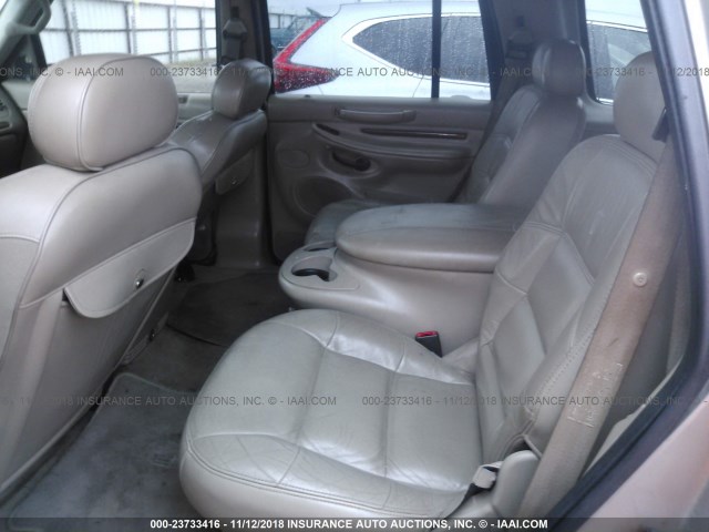 5LMEU27A8YLJ17350 - 2000 LINCOLN NAVIGATOR Күміс фото 8