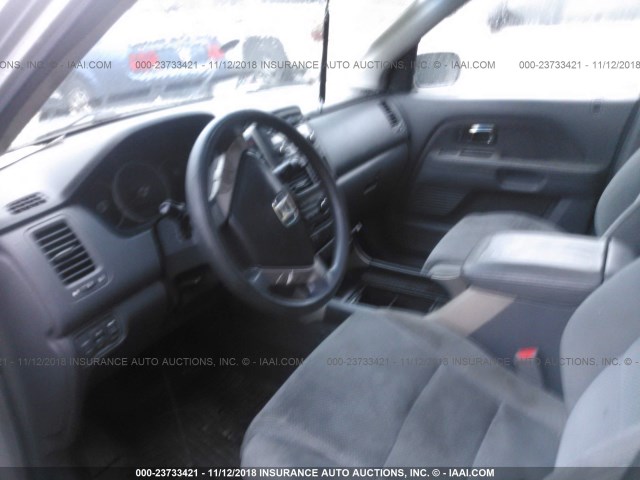 5FNYF18318B052532 - 2008 HONDA PILOT SE SILVER photo 5