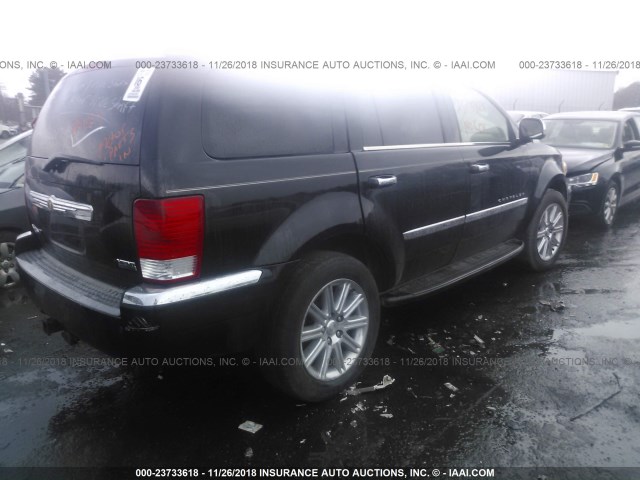 1A8HW58218F133775 - 2008 CHRYSLER ASPEN BLACK photo 4