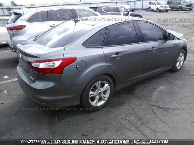 1FADP3F25EL387535 - 2014 FORD FOCUS SE GRAY photo 4