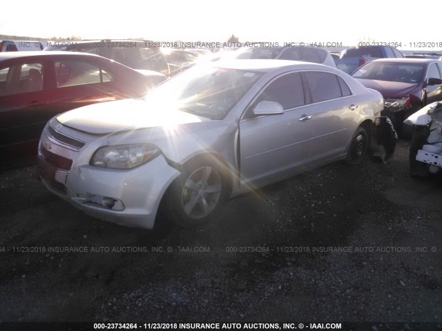 1G1ZC5E08CF316938 - 2012 CHEVROLET MALIBU 1LT SILVER photo 2