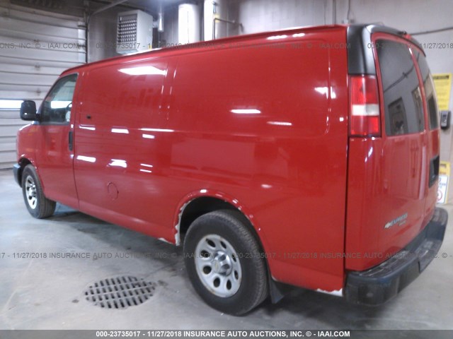 1GCSGAFX5B1146647 - 2011 CHEVROLET EXPRESS G1500  RED photo 3