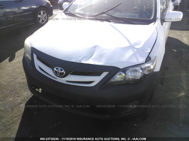 5YFBU4EE6DP212972 - 2013 TOYOTA COROLLA S/LE أبيض صورة 6