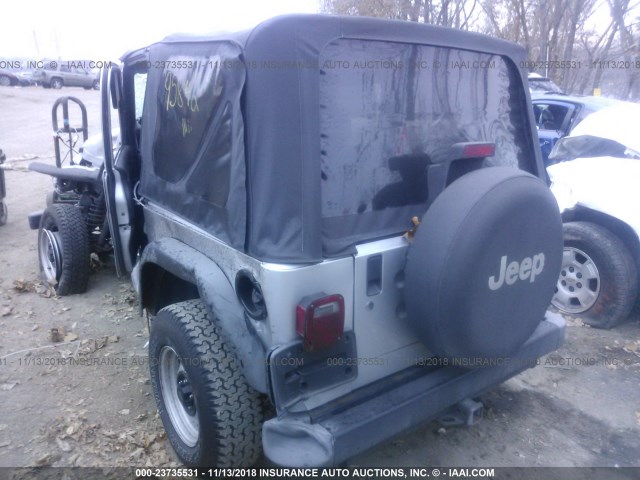 1J4FA29104P739469 - 2004 JEEP WRANGLER / TJ SE SILVER photo 3