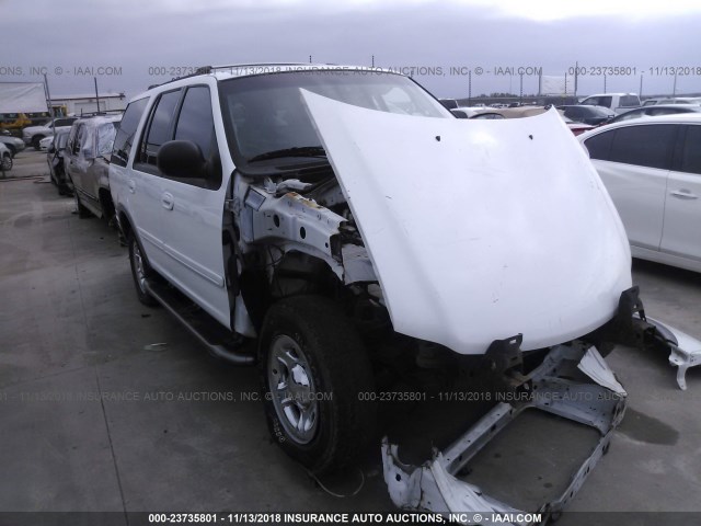 1FMRU15L01LB07436 - 2001 FORD EXPEDITION XLT WHITE photo 1