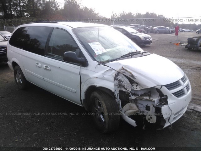 2D4GP44L66R852134 - 2006 DODGE GRAND CARAVAN SXT WHITE photo 1