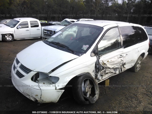 2D4GP44L66R852134 - 2006 DODGE GRAND CARAVAN SXT WHITE photo 2