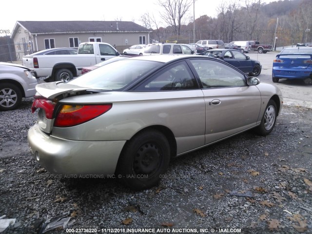 1G8ZY12771Z343606 - 2001 SATURN SC2 GOLD photo 4