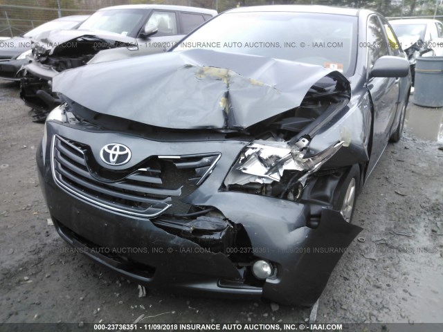 4T1BK46K98U070339 - 2008 TOYOTA CAMRY LE/XLE/SE GRAY photo 6