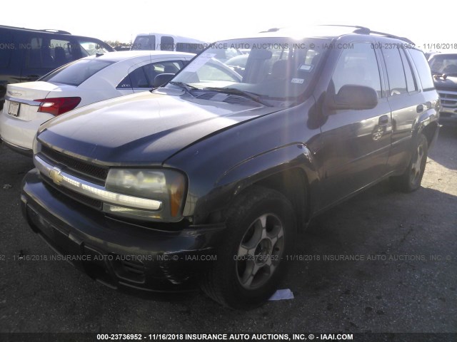 1GNDT13S662350569 - 2006 CHEVROLET TRAILBLAZER LS/LT GRAY photo 2