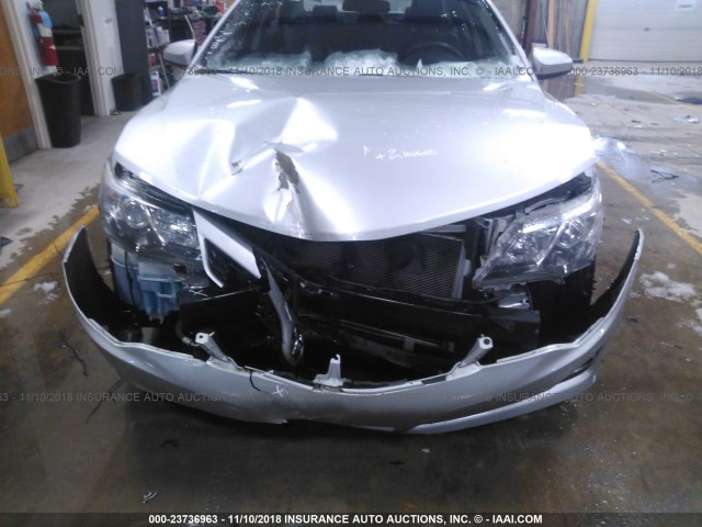 4T1BF1FK7DU650802 - 2013 TOYOTA CAMRY L/SE/LE/XLE SILVER photo 6