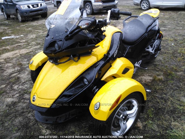 2BXJACA188V002095 - 2008 CAN-AM SPYDER ROADSTER RS YELLOW photo 2