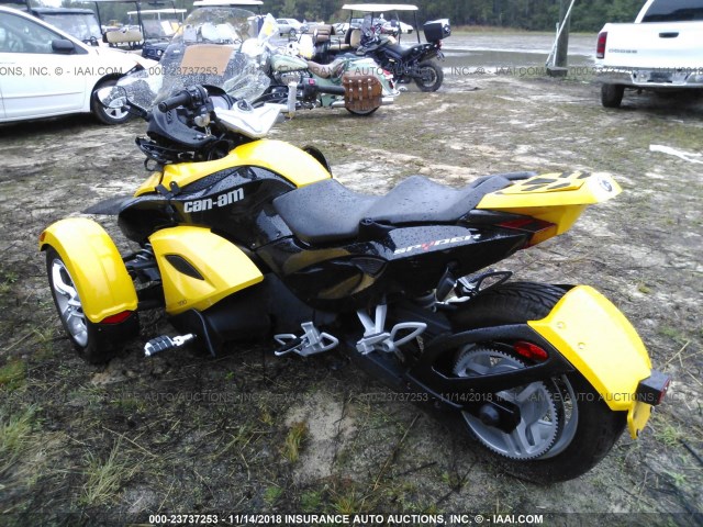 2BXJACA188V002095 - 2008 CAN-AM SPYDER ROADSTER RS YELLOW photo 3