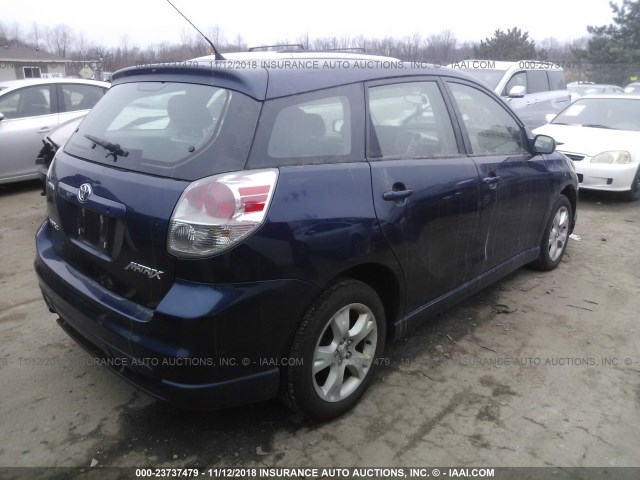 2T1LR32E05C449334 - 2005 TOYOTA COROLLA MATRIX XR BLUE photo 4