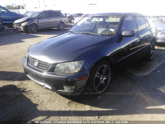 JTHBD192650094253 - 2005 LEXUS IS 300 GRAY photo 2