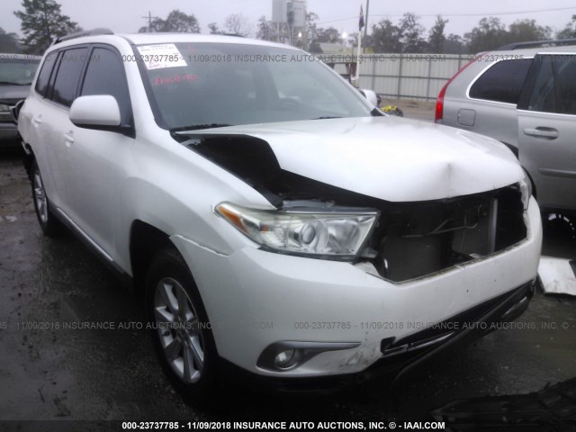 5TDZK3EH1BS038158 - 2011 TOYOTA HIGHLANDER SE WHITE photo 1