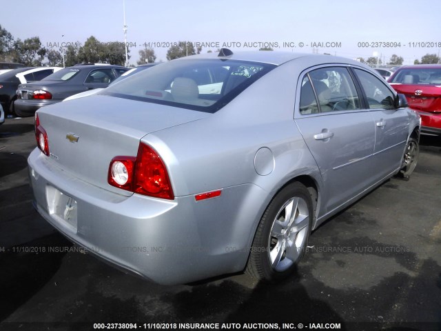 1G1ZB5E02CF171186 - 2012 CHEVROLET MALIBU LS 银色 照片 4