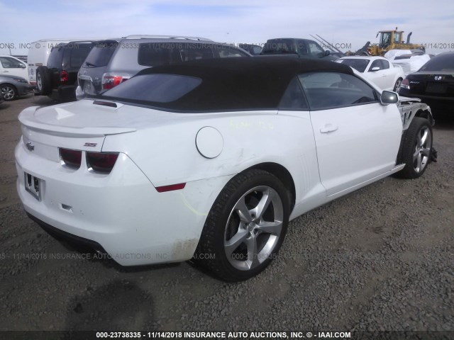 2G1FK3DJ7D9246590 - 2013 CHEVROLET CAMARO 2SS WHITE photo 4